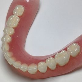 Clínica Dental Rocafort S.L. Prótesis removible